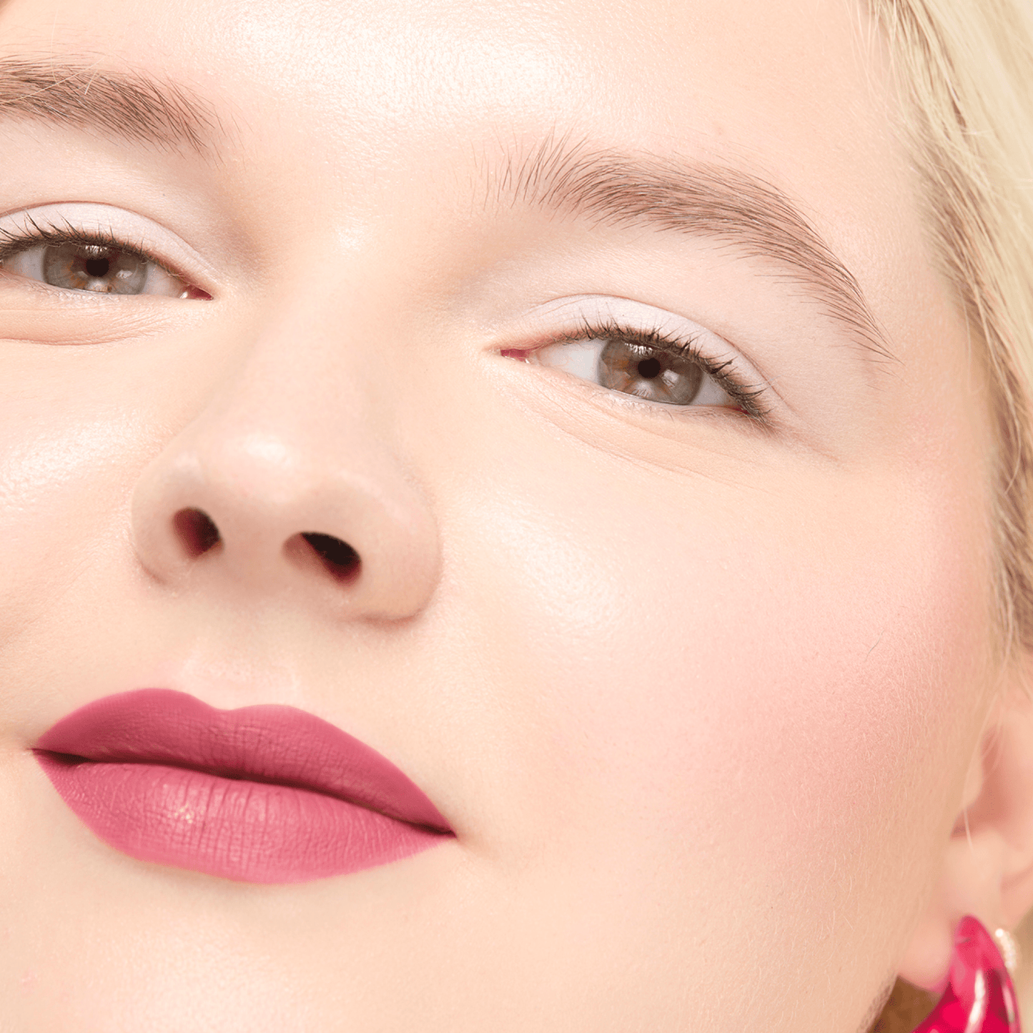 Clean Canvas Eye Concealer and Base White